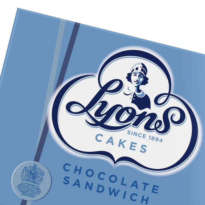 Lions Cakes chocolate sandwich vintage packaging
