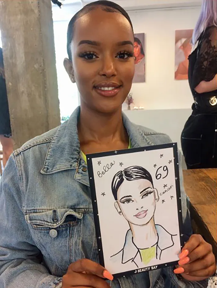 Live sketch of a fashionable guest