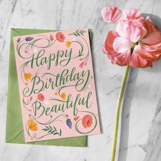 Cartão de aniversário com desenho decorativo e mensagem