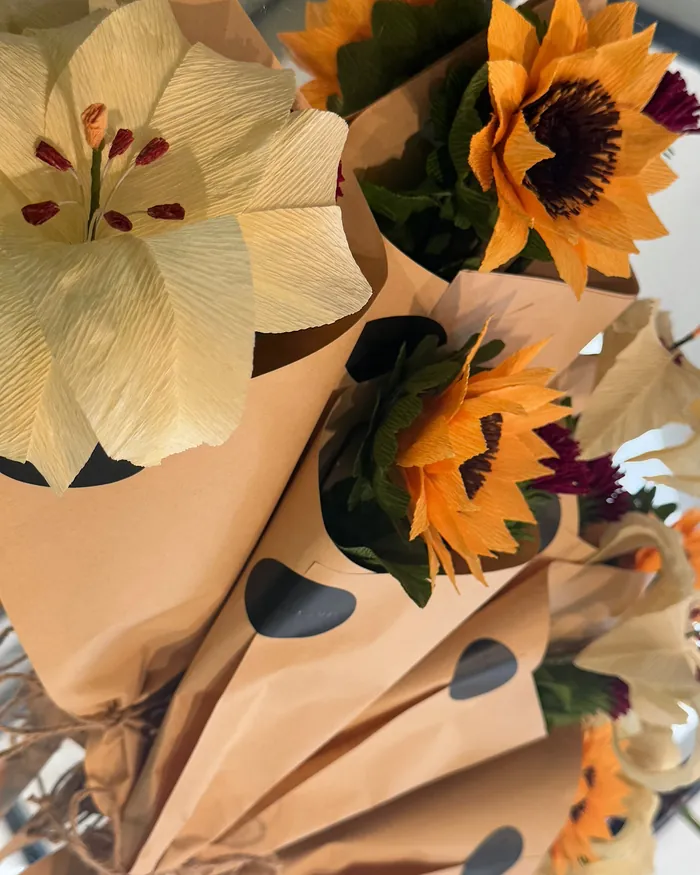 Handmade bouquet sculpture for Bottega Veneta