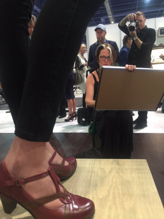 Dessin d&#39;événement en direct de la beauté, Salon de la chaussure de Las Vegas
