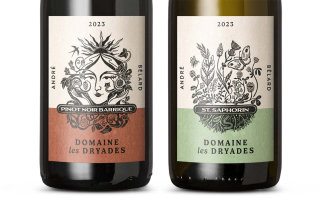 Etiquettes des bouteilles de vin du Domaine Les Dryades 2023