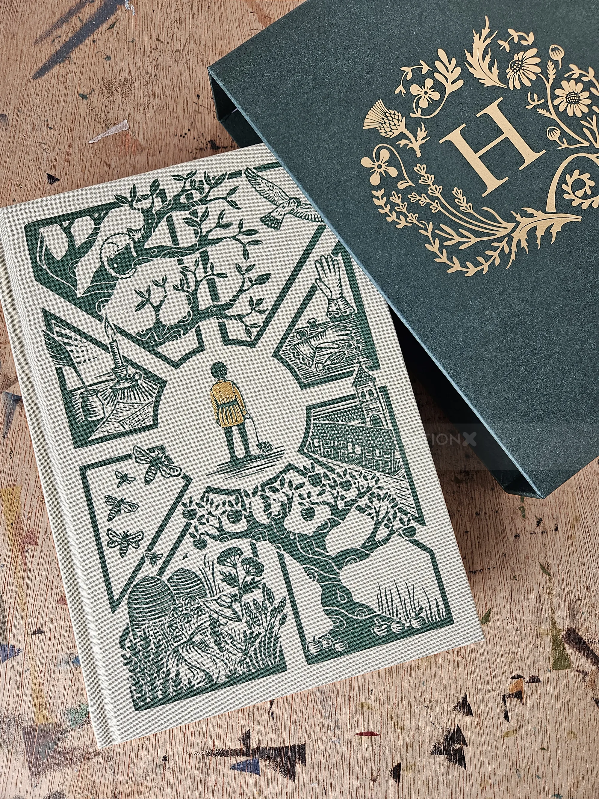 Folienprägung und Schuber für Hamnet von Maggie O'Farrell von Becca Thorne