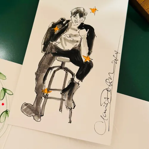 Skizze einer Person, die auf einem Hocker mit orangefarbenen Sternen sitzt