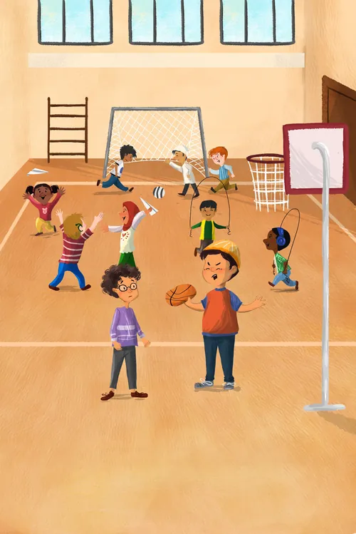 Niños jugando baloncesto y fútbol dentro del gimnasio de la escuela.