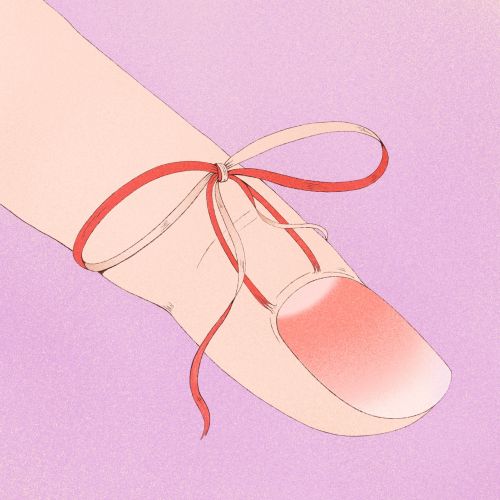 Hand with red string tied around a finger on a purple background.