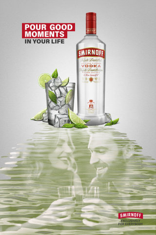 Diseño de cartel de vodka Smirnoff.