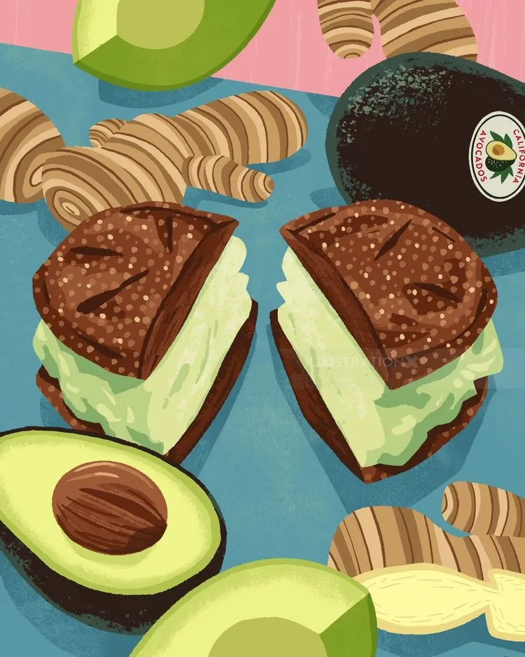 Galletas de melaza de jengibre con helado de aguacate y aguacate en rodajas