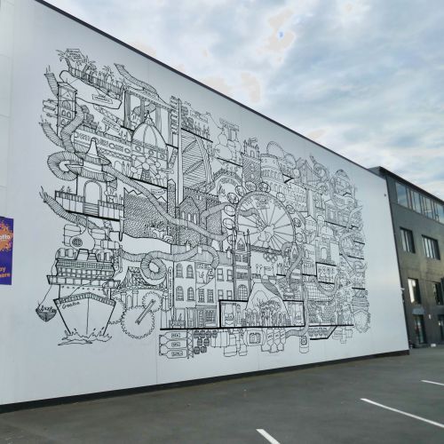 Ellie Compton Street Art & Mural Illustrator from New Zealand