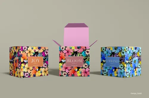 Package design for a set of floral candles