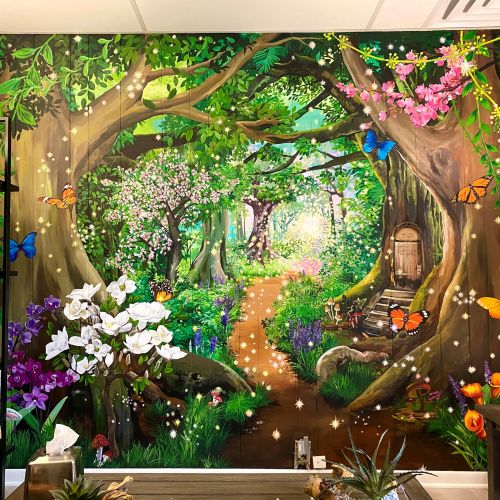 Esther Stimphat Street Art & Mural Illustrator from United States
