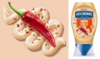 Hellmann's Mayo Chili bottle with chili pepper and mayo dollops illustration