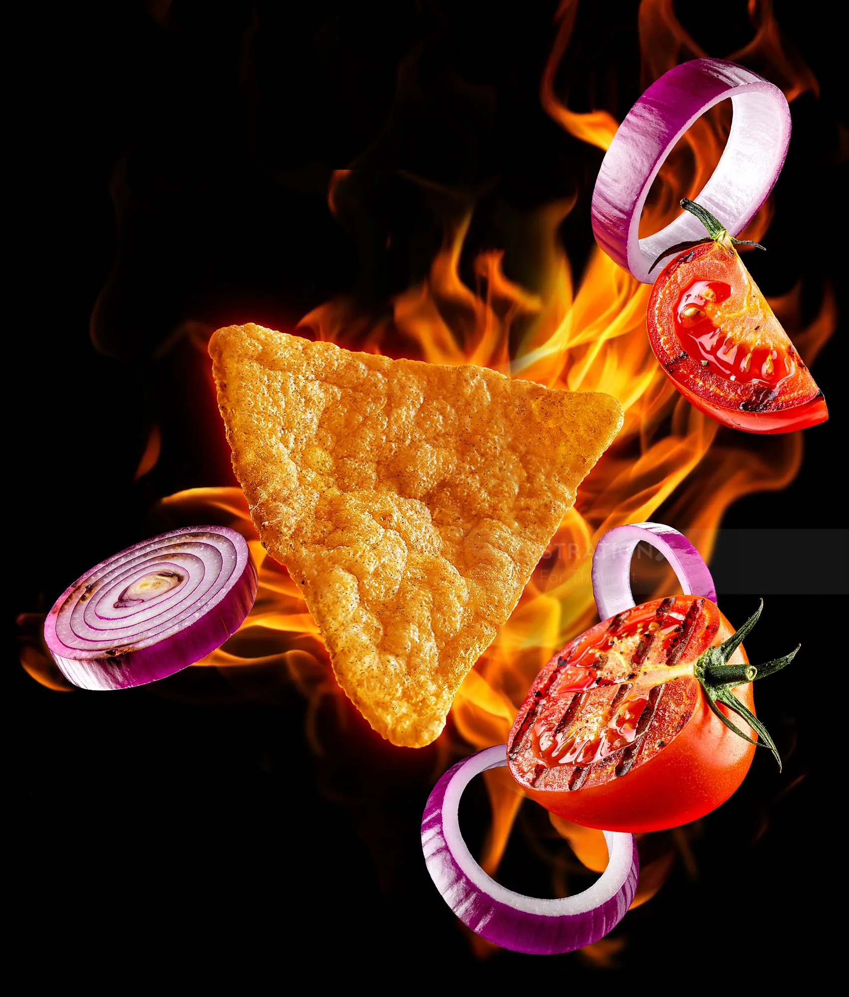 Flavoured protein crisps with tomato and onion by Food For Thought