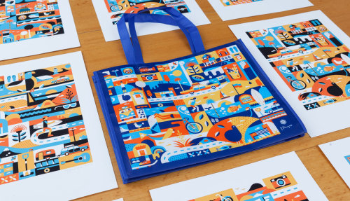 Graphic colorful art on bag

