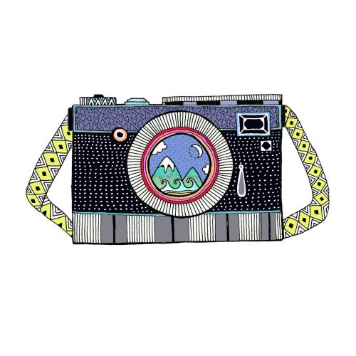 Illustration of a vintage camera with mountains inside the lens