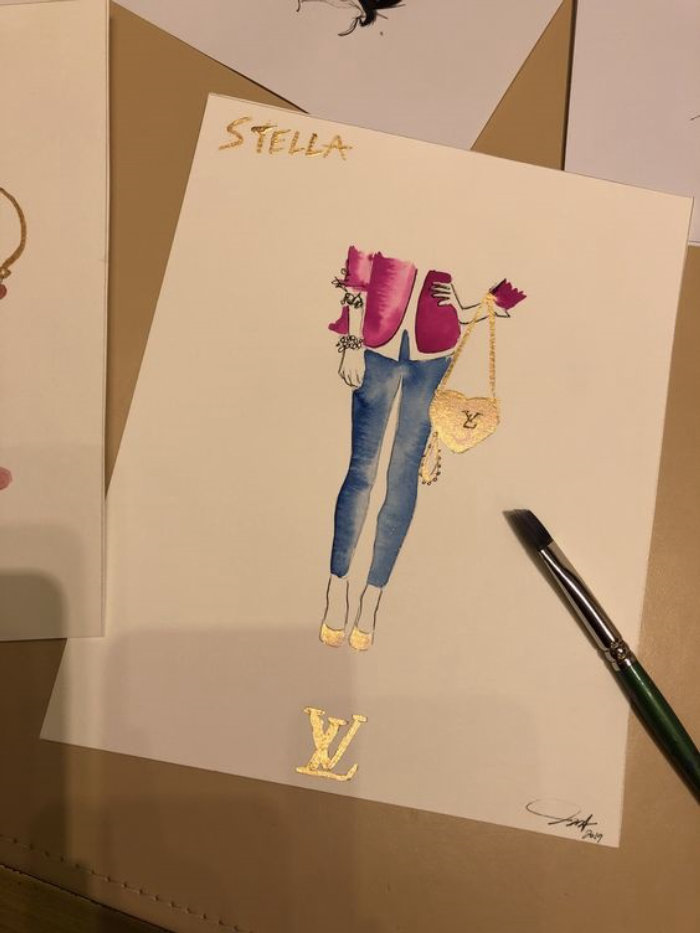 Live event drawing stylish jeans