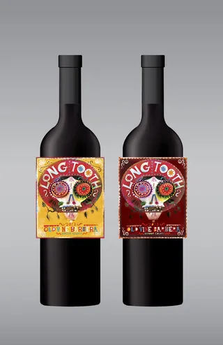 Long Tooth red wine label design