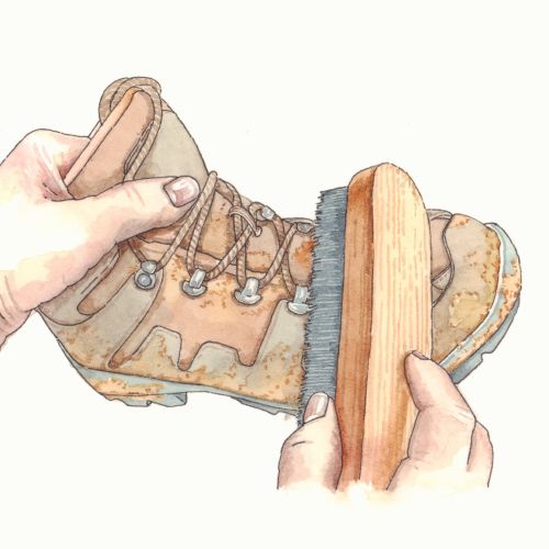 Polishing vintage leather boots