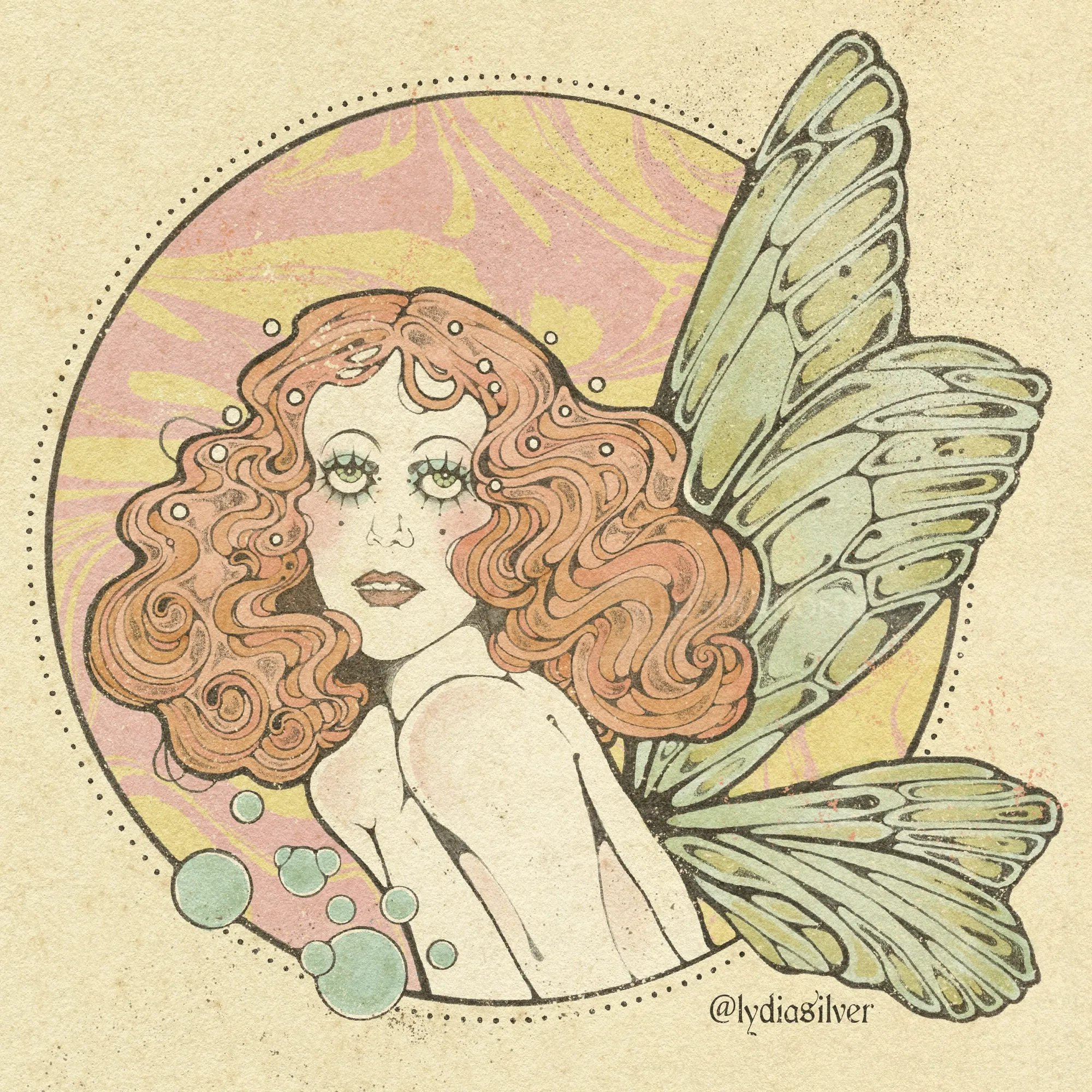 Une femme aux cheveux bouclés et aux ailes de papillon dans un cadre circulaire, par Lydia Silver