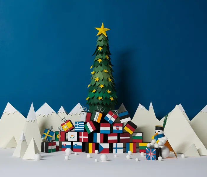 Christmas gifts paper art 