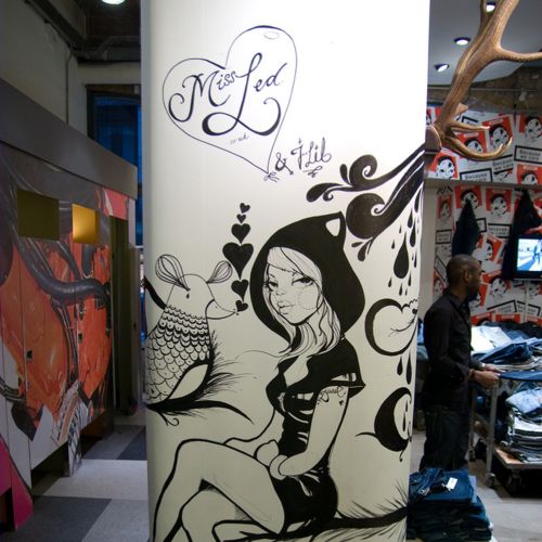 Live illustration for flagship store by Miss Led