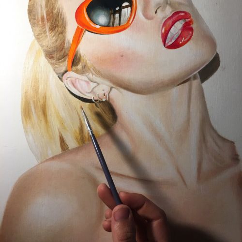 Candice Swanepoel lips sunglasses shoulder blonde