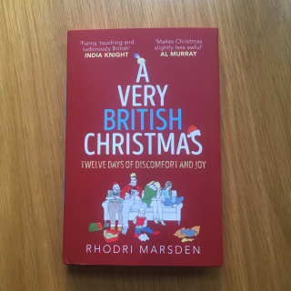 Design da capa do livro de um Natal bem britânico