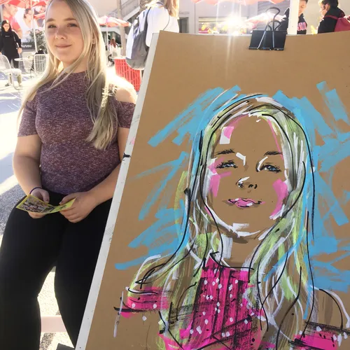 Live event drawing smiley girl
