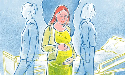 病院で対立する二人の女性に挟まれた妊婦、ローマ・ガヴリラ撮影