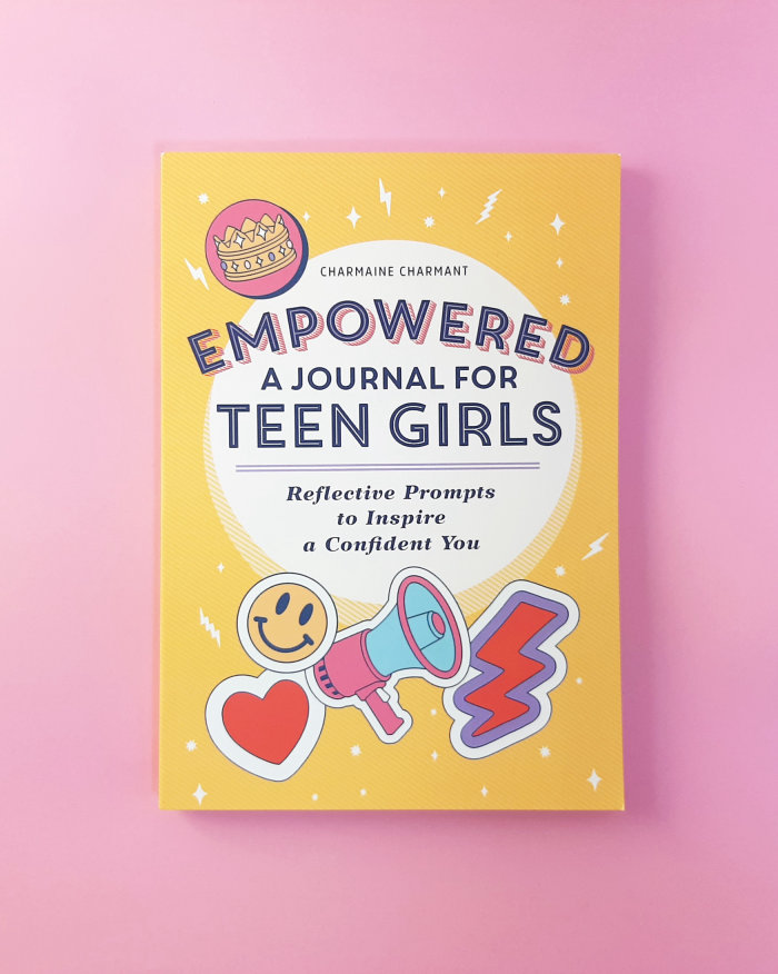 Design da capa do livro “Empowered: A Journal for Teen Girls”