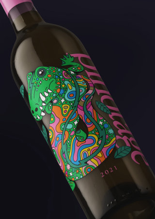 马尔贝克 - 皮诺塔吉葡萄酒的彩色爬行动物设计