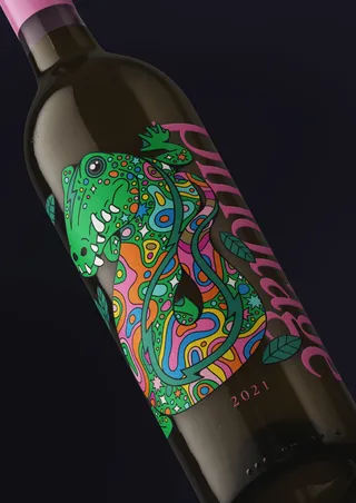 Colorful reptile design for Malbec  - Pinotage wine