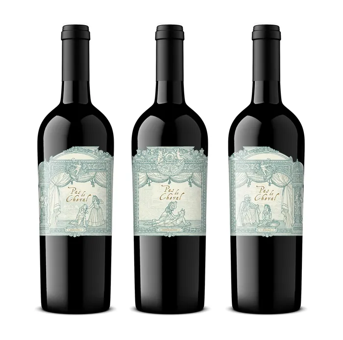 Pas De Cheval wine packaging