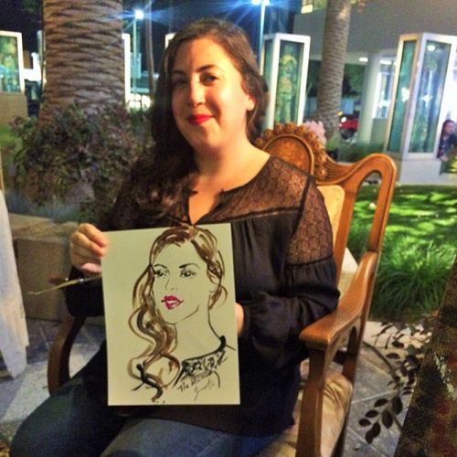 Live event drawing woman with her portrait