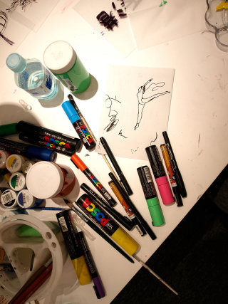 Colores de bolígrafos para dibujar eventos en vivo
