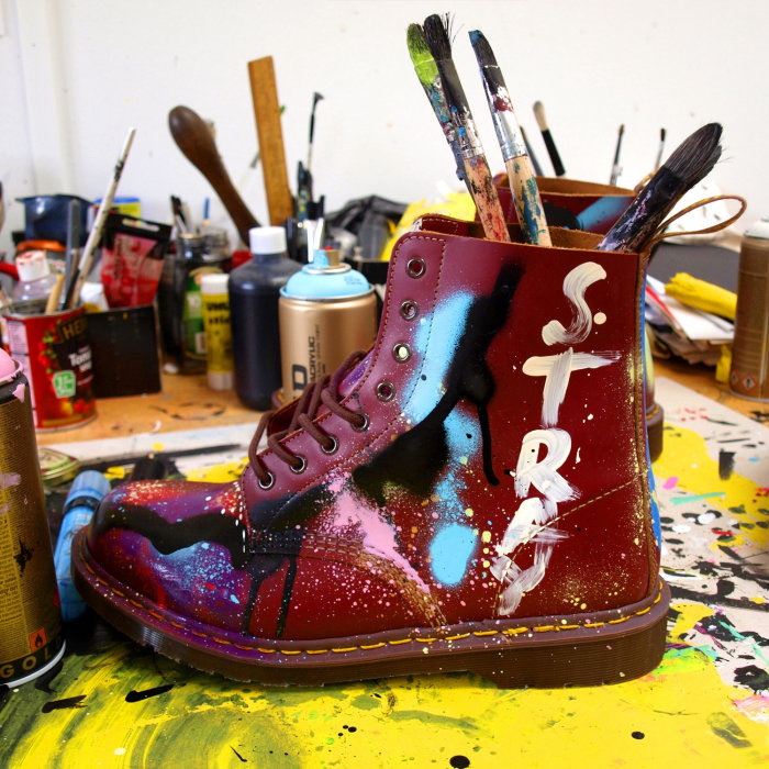 Graphic shoe painting

