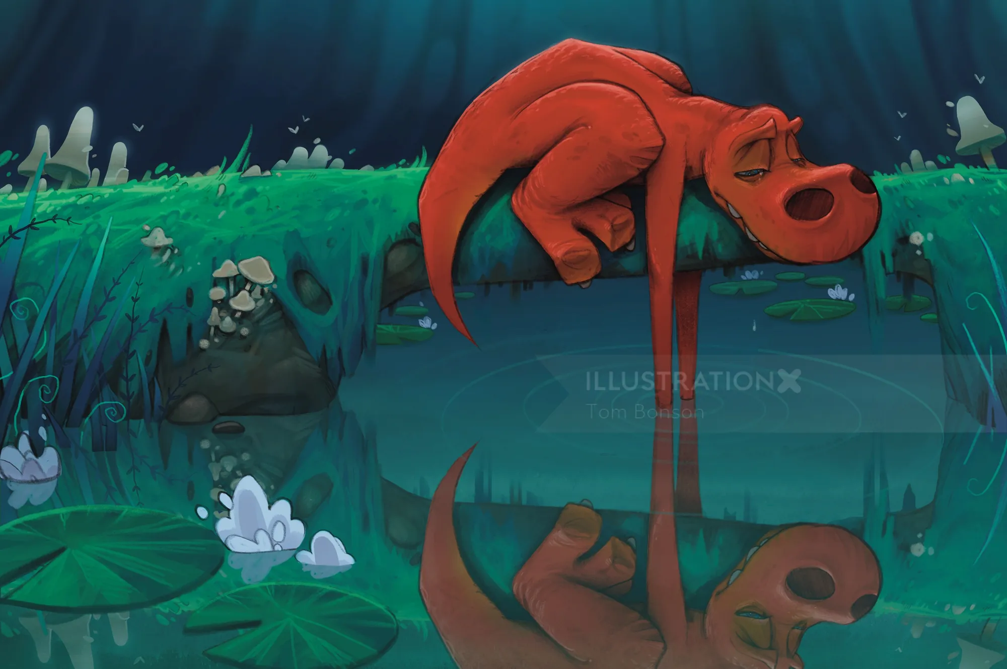 Rotfuchs ruht auf einem Baumstamm über einem Waldteich mit Spiegelung von Tom Bonson