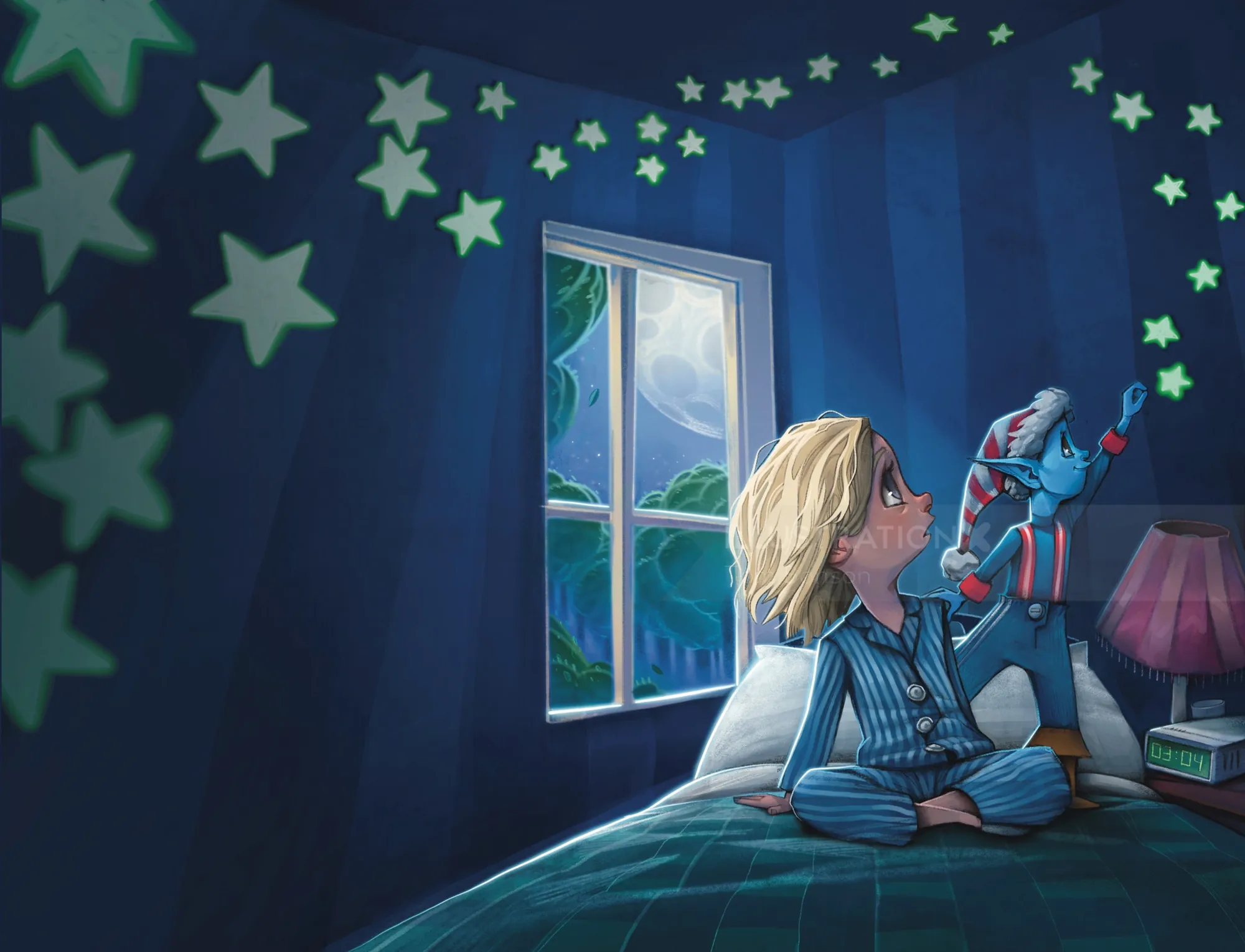 Kind im Schlafanzug spielt mit einem Roboterspielzeug in einem Schlafzimmer mit Sternenhimmel.