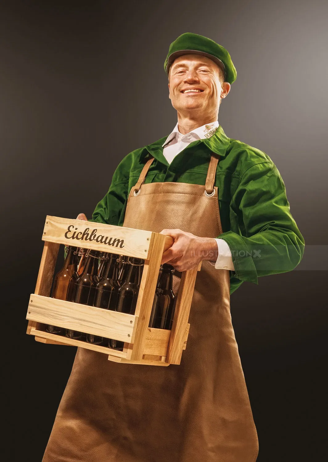 Smiling man in green shirt and brown apron holding Eichbaum beer crate by Tom Krieger