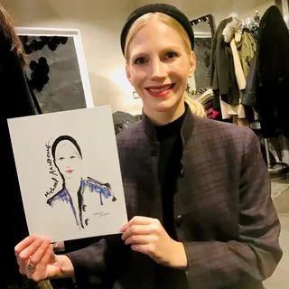 Live event drawing stylish woman
