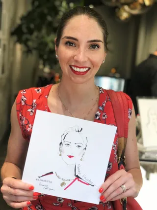 Live Event drawing smiley woman with sketch
