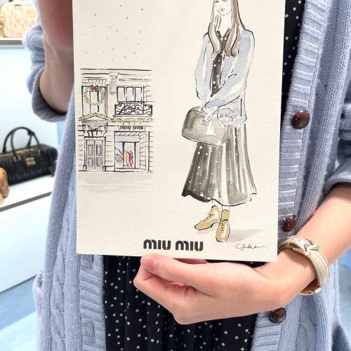 Experience live fashion sketches at MIUMIU