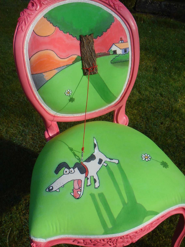 Comic art of Gray Jolliffe customized chair