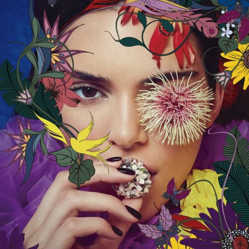 Fashion beauty with flowers