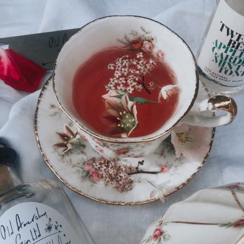 Graphic flowers in tea cup