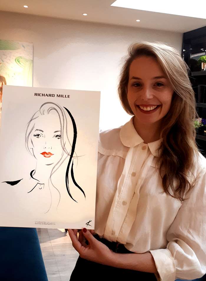 Live fashion sketch of stylish lady