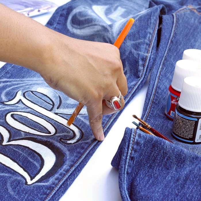 jyotirmayee drawing on levi jeans