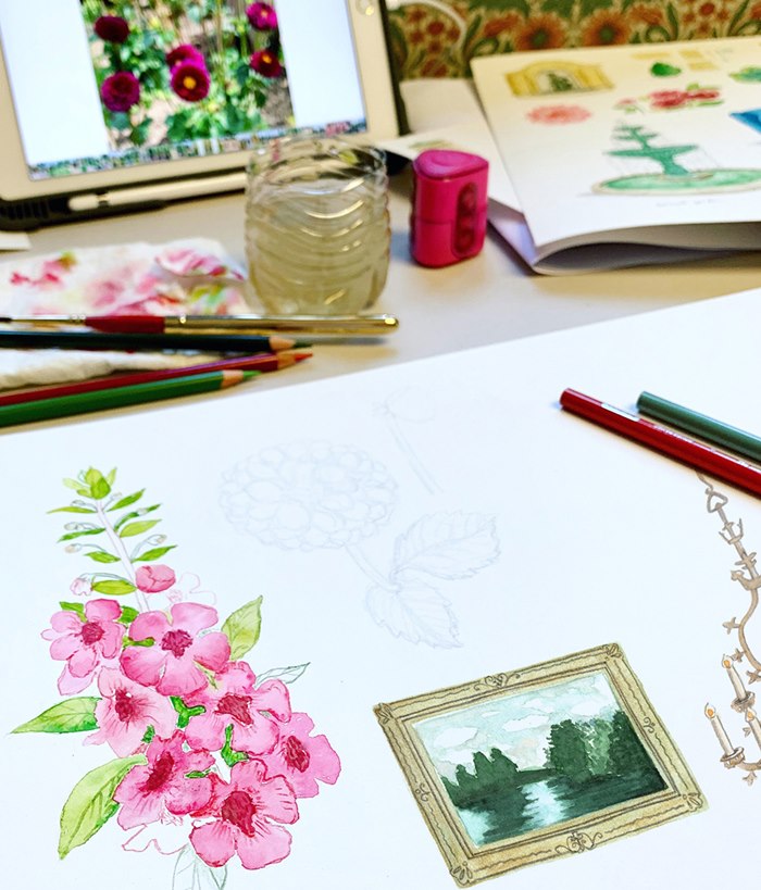 painting accessories with floral art